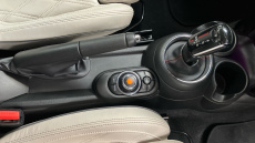 MINI Hatchback 2.0 Cooper S Exclusive II 5dr Auto [Comfort/Nav] Petrol Hatchback